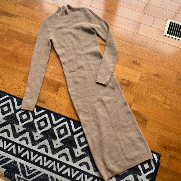 Wilfred Pinot Long Sleeve Dress - Picture 2 of 11